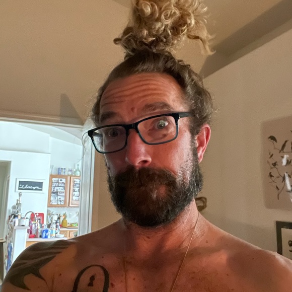 Meet your Posher, Jason - Picture 9 of 16